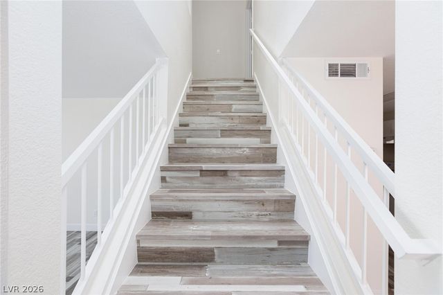 8048 West Rochelle Avenue, Las Vegas, NV 89147