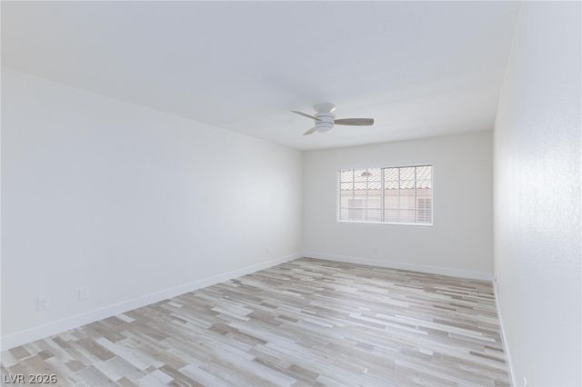 8048 West Rochelle Avenue, Las Vegas, NV 89147