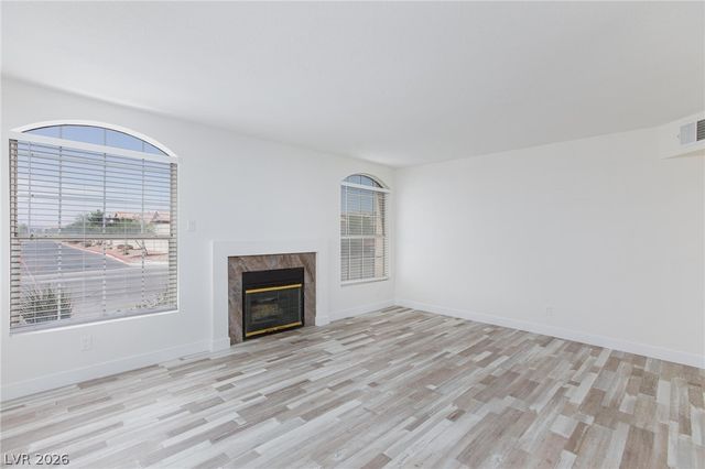 8048 West Rochelle Avenue, Las Vegas, NV 89147