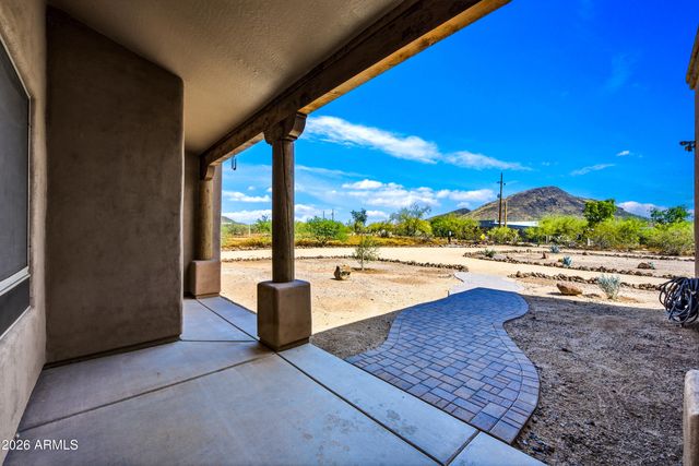 43811 N 18TH Street, New River, AZ 85087
