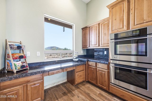 43811 N 18TH Street, New River, AZ 85087