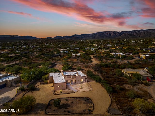 43811 N 18TH Street, New River, AZ 85087