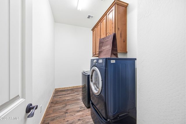 43811 N 18TH Street, New River, AZ 85087