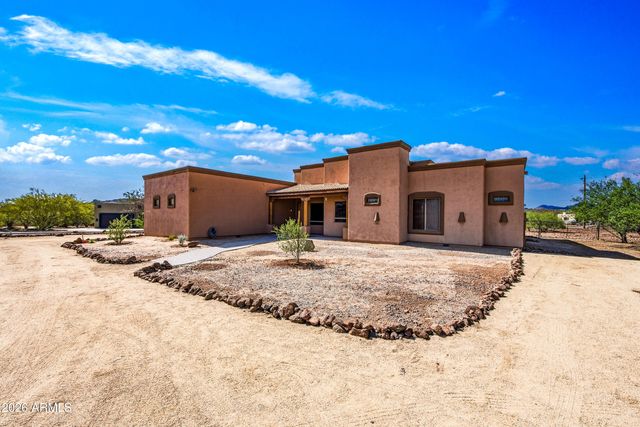 43811 N 18TH Street, New River, AZ 85087