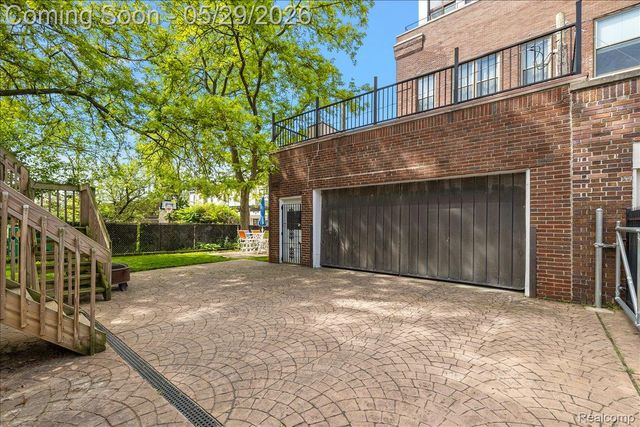 1481 Baldwin Street, Detroit, MI 48214
