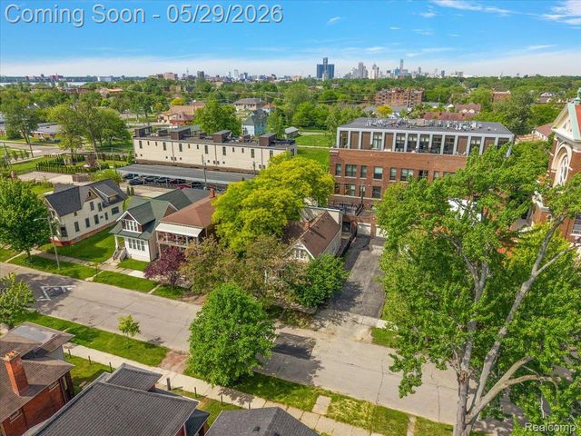 1481 Baldwin Street, Detroit, MI 48214