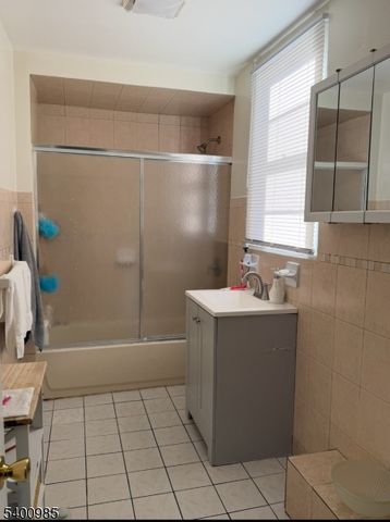 346 S Jefferson St, City Of Orange Twp., NJ 07050