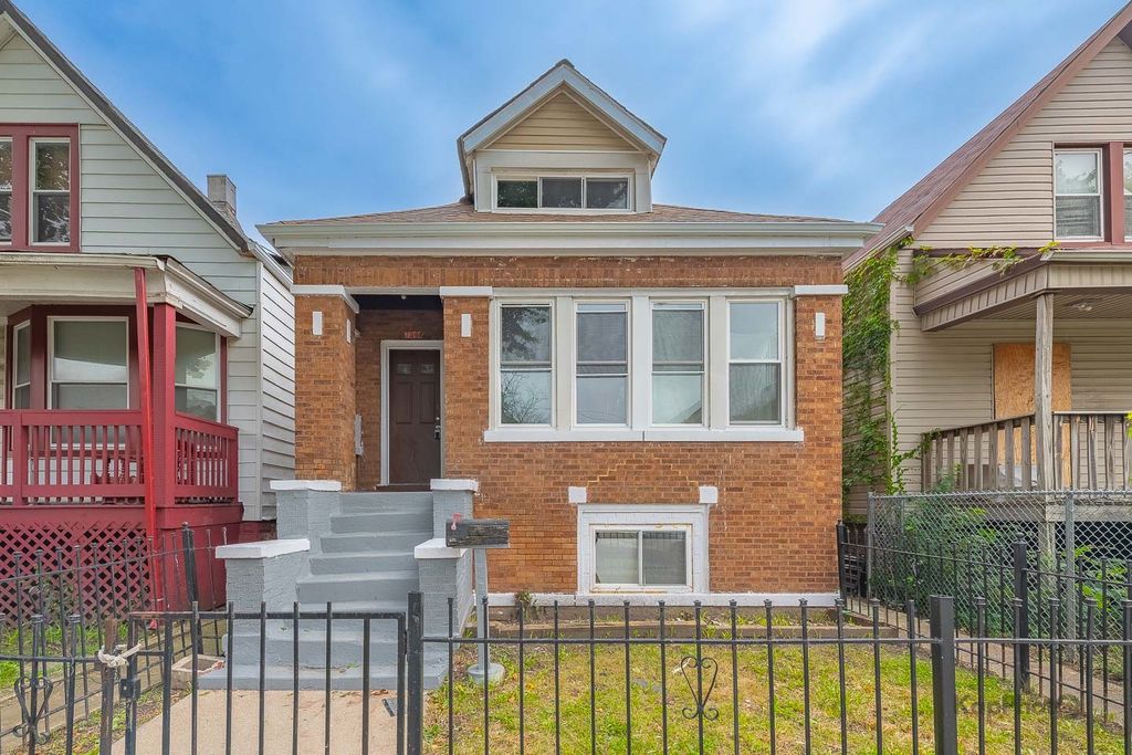 7241 S Carpenter Street, Chicago, IL 60621 — exterior