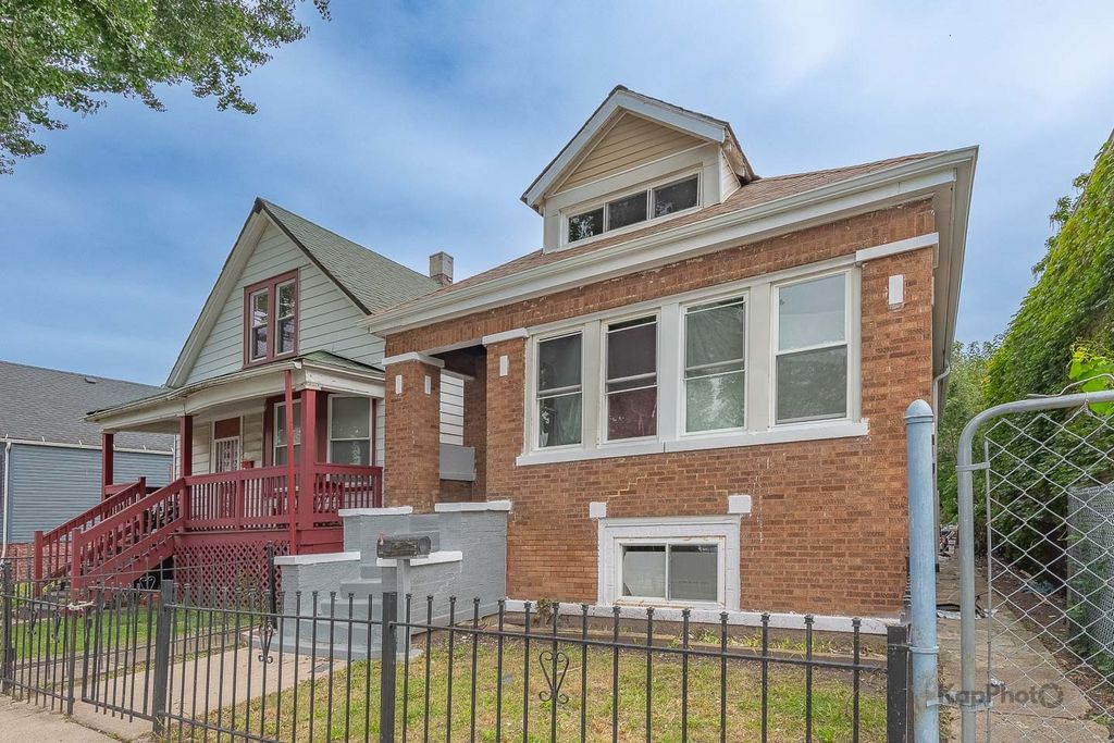 7241 S Carpenter Street, Chicago, IL 60621 — photo 2