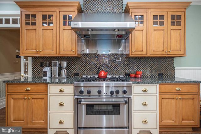 29 JUNIPER CT, Carversville, PA 18913
