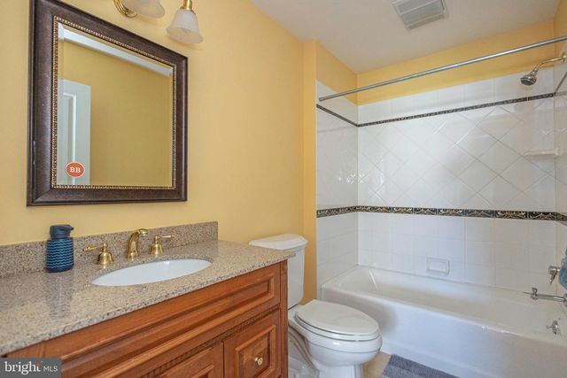 29 JUNIPER CT, Carversville, PA 18913