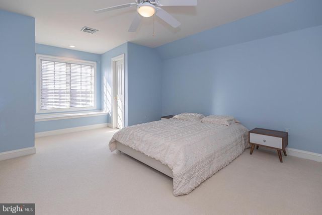 29 JUNIPER CT, Carversville, PA 18913