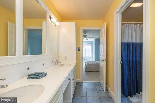 29 JUNIPER CT, Carversville, PA 18913