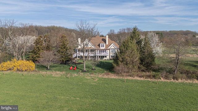 29 JUNIPER CT, Carversville, PA 18913