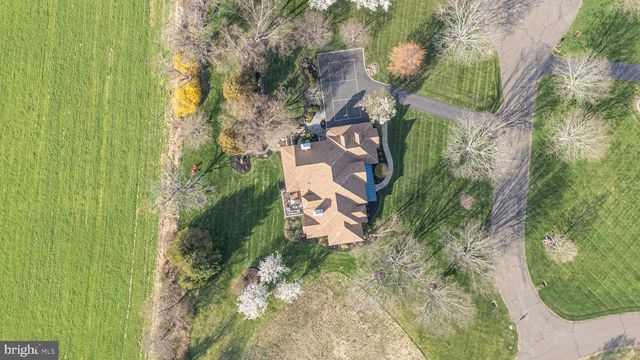 29 JUNIPER CT, Carversville, PA 18913