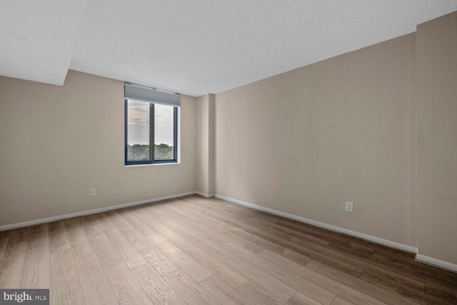 7401 WESTLAKE TER #1210, Bethesda, MD 20817