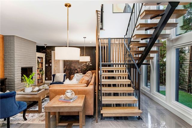 35 Geneva, Long Beach, CA 90803