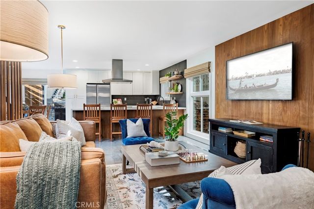 35 Geneva, Long Beach, CA 90803