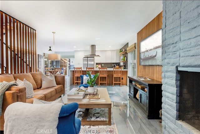 35 Geneva, Long Beach, CA 90803