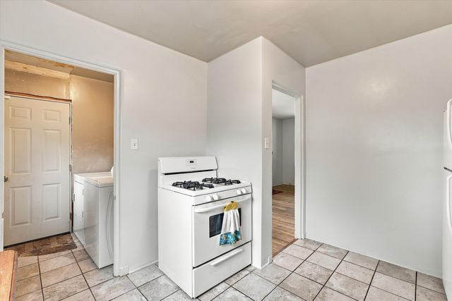 2734 San Rafael Avenue SE, Albuquerque, NM 87106