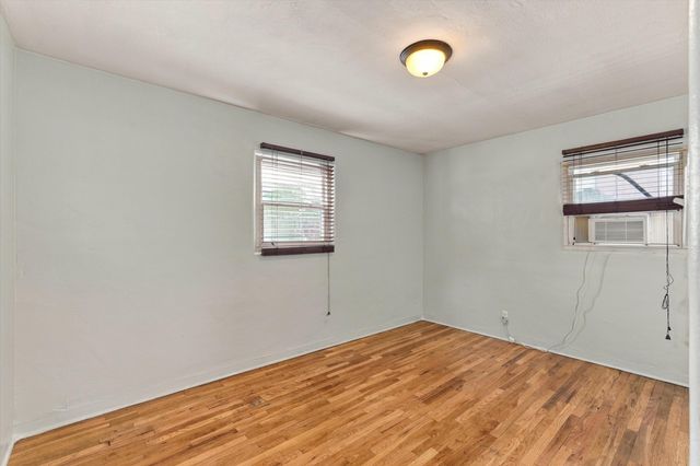 2734 San Rafael Avenue SE, Albuquerque, NM 87106