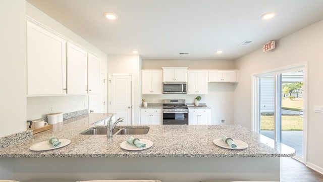 3178 Dalmore Drive, Ravenel, SC 29470