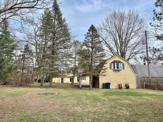 7917 N Canton Center Road, Canton Twp, MI 48187