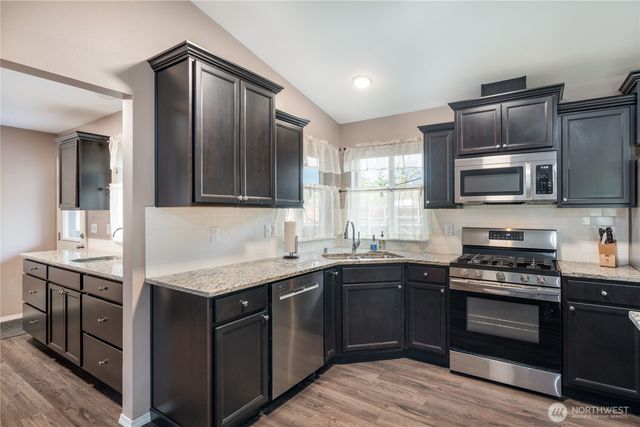 2701 Fishtrap Loop NE, Olympia, WA 98506