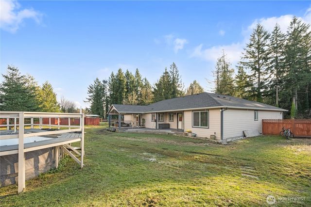 2701 Fishtrap Loop NE, Olympia, WA 98506