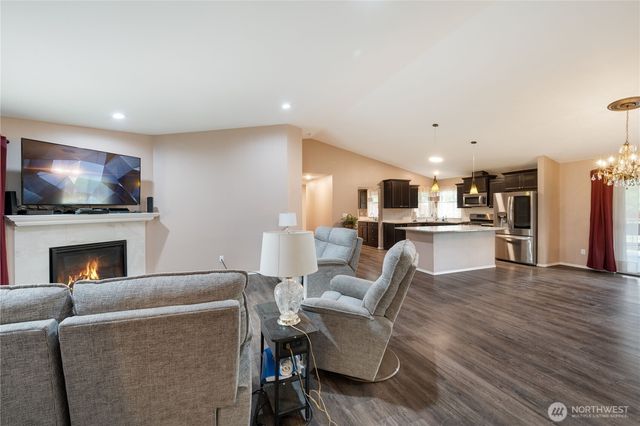 2701 Fishtrap Loop NE, Olympia, WA 98506