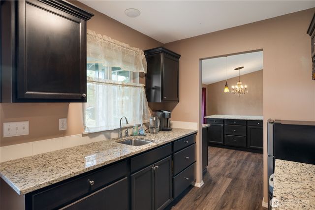 2701 Fishtrap Loop NE, Olympia, WA 98506