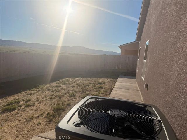 1105 E Orange Street, Avenal, CA 93204