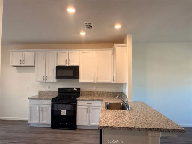 1105 E Orange Street, Avenal, CA 93204