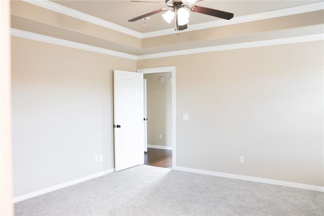 3606 SW Town Vu Road, Bentonville, AR 72712