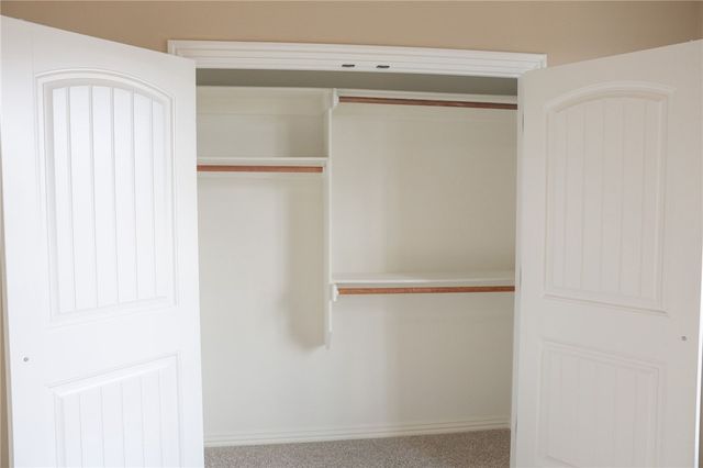 3606 SW Town Vu Road, Bentonville, AR 72712