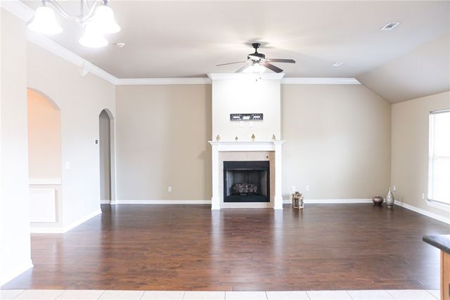 3606 SW Town Vu Road, Bentonville, AR 72712