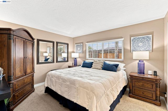 235 Elvira St, Livermore, CA 94550