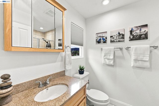 235 Elvira St, Livermore, CA 94550