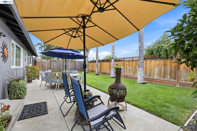 235 Elvira St, Livermore, CA 94550
