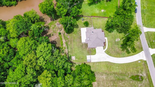 139 Gentry Drive, Washington, LA 70589