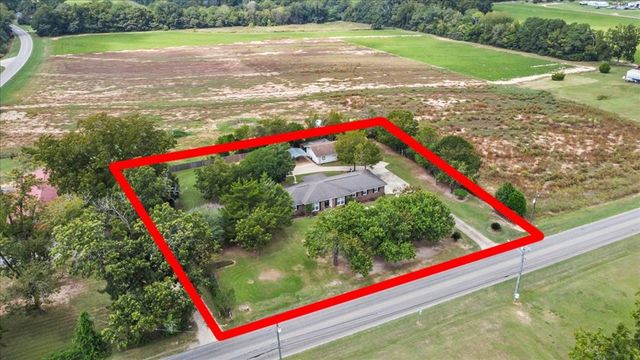 2372 County Rd 112, Dothan, AL 36303