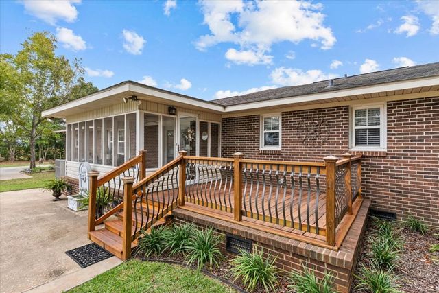 2372 County Rd 112, Dothan, AL 36303