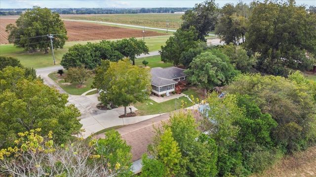 2372 County Rd 112, Dothan, AL 36303