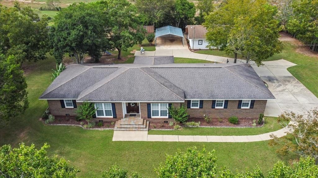 2372 County Rd 112, Dothan, AL 36303