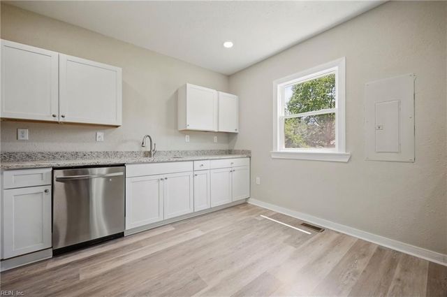 722 Rolfe ST, Hampton, VA 23661