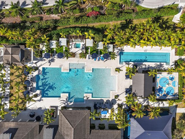 10870 Stellar Circle, Palm Beach Gardens, FL 33412