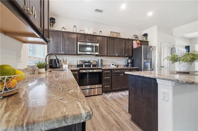 135 Peck Lane, Suffolk, VA 23434