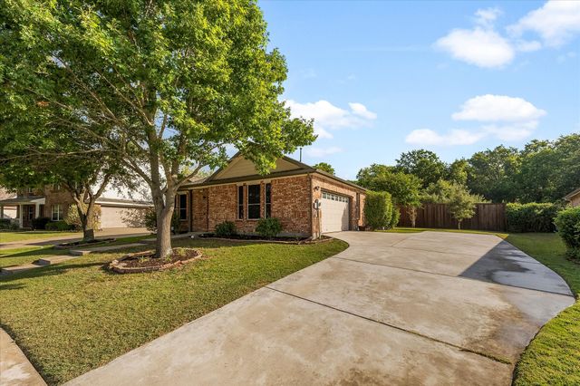 3852 Juniper Hills Drive, Rockwall, TX 75032