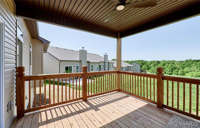 10 Canyon Creek Court, Moscow Mills, MO 63362