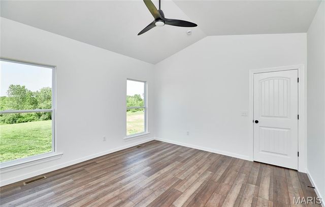 10 Canyon Creek Court, Moscow Mills, MO 63362